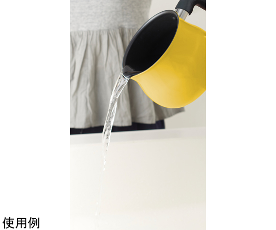 ToMay IH対応マルチポット M イエロー 持ち手が特徴的な明るいイエローの鍋の側面