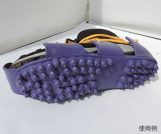 携帯靴　小　24～24.5cm 柔らかなピンク色の靴が並んでいる状態、軽やかなデザインが強調されている。