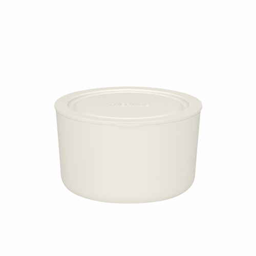 保温弁当箱　真空断熱スープランチセット　グレージュ 商品が置かれたテーブルの上で、優しいグレージュの色合いが目を引く。