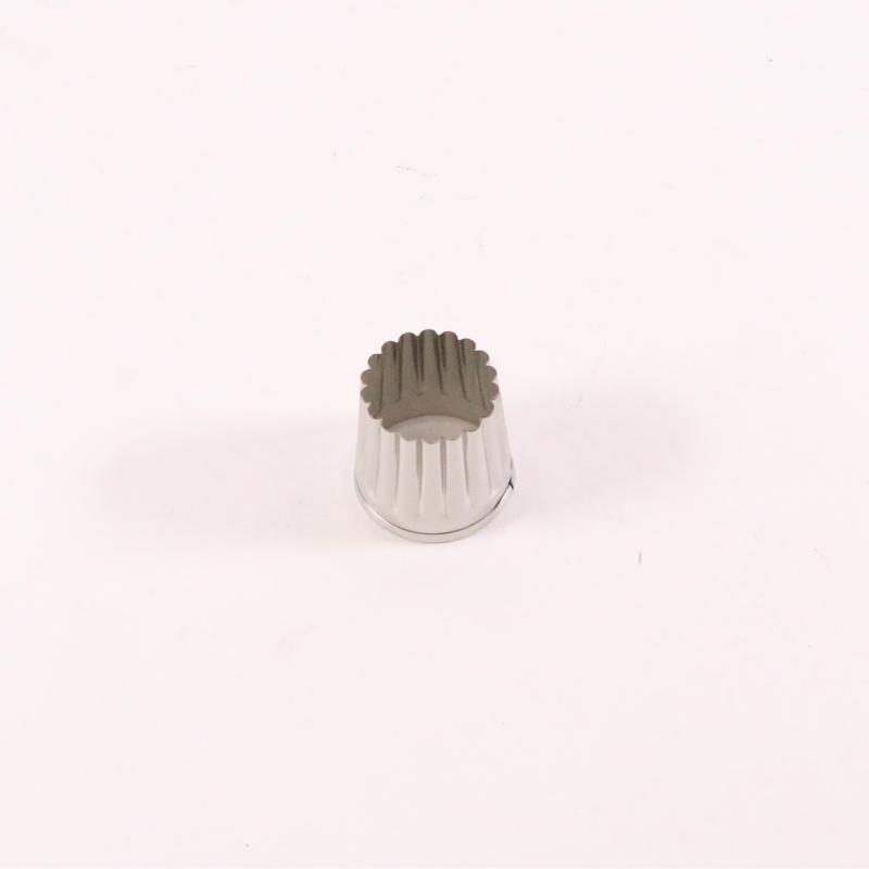 製菓用型 たかもりの18-8パテ抜 菊 No.4 39mm たかもり画像