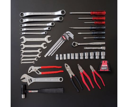 整備用工具セット ツールセット（メンテナンス用） 間口410×高さ220mm セット内容46点 ツールが整然と配置された状態で、さまざまなサイズや形状の品々が一目でわかる様子
