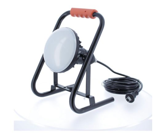 LED投光器　DELKURO　50W　5m 光源部分が正面を向いた状態で展示されている。