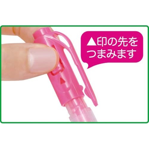 蛍光オプテックス2EZ　5色セット 豊かな色合いのケースに収められた5本のペンが並ぶ様子