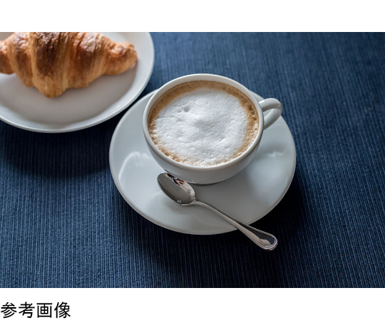 パール コーヒースプーン 1本 18-8ステンレスカトラリー 日本製 金属的な光沢を持つスプーンの全体像が見える状態