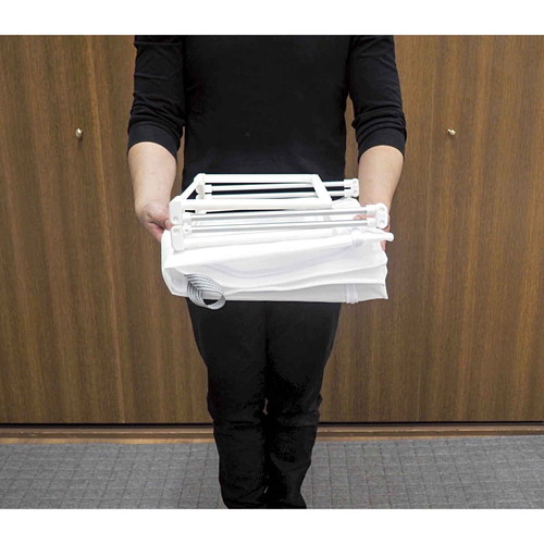 収納ボックス　WPフレーム付衣類収納ベーシックL シンプルなデザインの入れ子になった収納ボックスが側面から見える状態