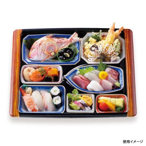 仕出し弁当容器 NU-338 風流 本体 シーピー化成 透明な容器に盛り付けられた食材が鮮やかに見える状態