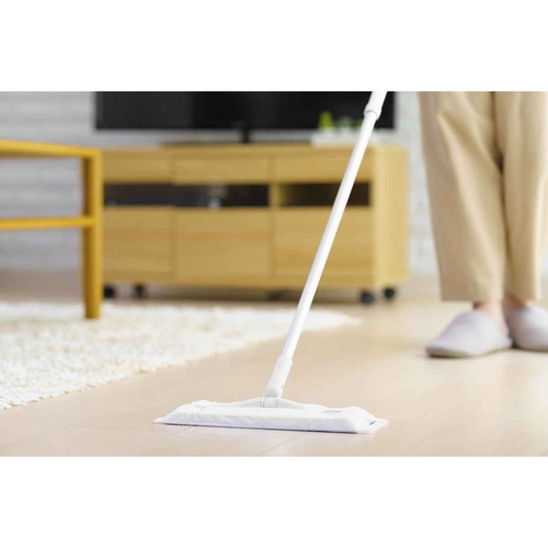 かるがーるフローリングワイパー 持ち手がしっかりと見えるカラフルなデザインのワイパー