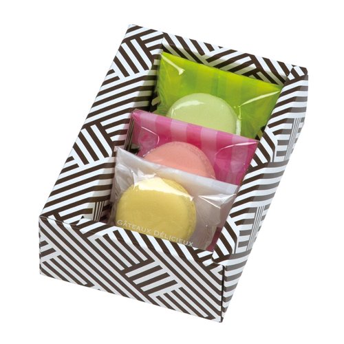 ギフト箱 カラフルパレットS ヤマニパッケージ カラフルなデザインのギフト箱がテーブルの上に置かれている様子