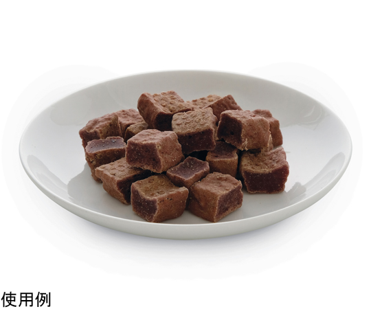 三重県産 松阪牛サイコロジャーキー70g 70g パッケージの右側から見たサイコロ状のジャーキーが並んでいる様子