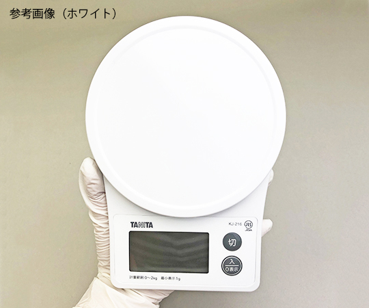 デジタルクッキングスケール ピンク 明るいピンクのボディにデジタル表示の計量面が見える状態
