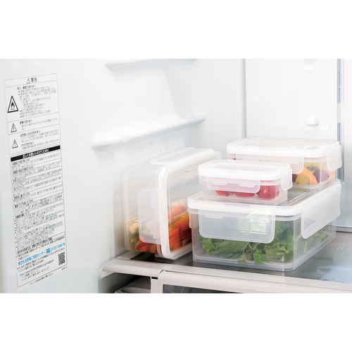 保存容器　530ml　スマートストック 透明な容器の内側に食材が見える角度からの撮影