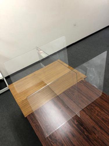 アクリル板　７００×４００＋４００×６００ｍｍ画像