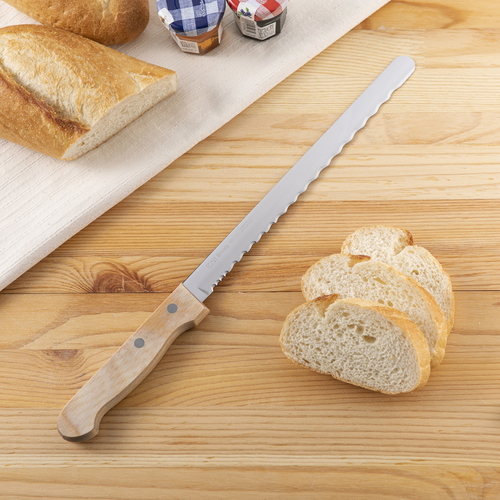 パン切り包丁　Bready　WOOD 美しい木目が目立つ刃先のアップ