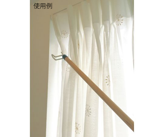 着衣エイド（万能タイプ） 商品の上部が開かれ、中身が見える状態
