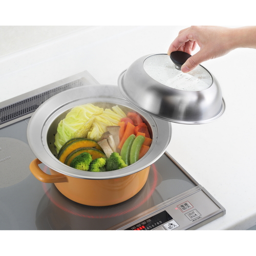 見える!お鍋用蒸し器　20~22cm用 透明な蒸し器が正面から見える状態で、取っ手付きでスタイリッシュなデザイン