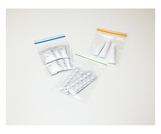 ユニパックカラーチャック青A6 100枚入 青色のパッケージが整然と並んでいる様子