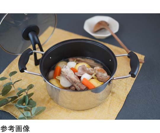 ステンスター IH対応両手鍋 24cm 鍋の上面が見える状態、光沢のあるステンレス素材が反射している様子