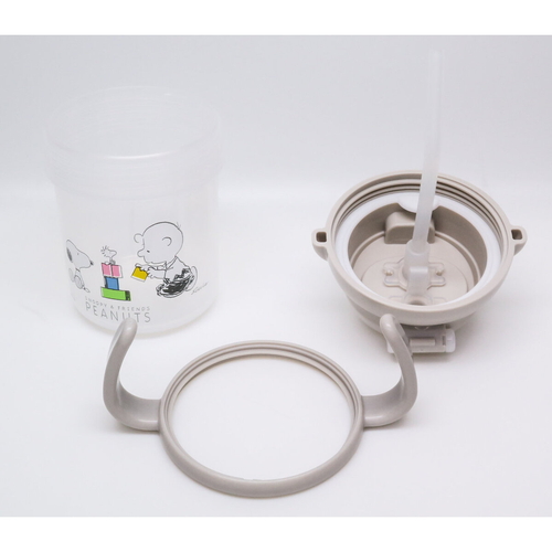 スヌーピーストローマグ270ml 細かい模様が施された透明なマグが正面から見える状態