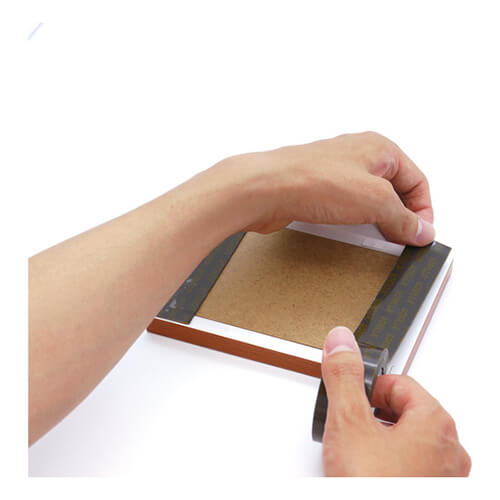 強力・耐水タイプの両面テープ