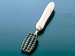 調理用品 SA真鍮ウロコ取 小画像