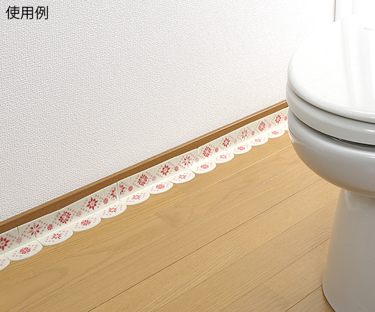 便器すきまテープ モロッコタイル ピンク 1個（2枚入） デザインが施された無地のテープの端が見える状態