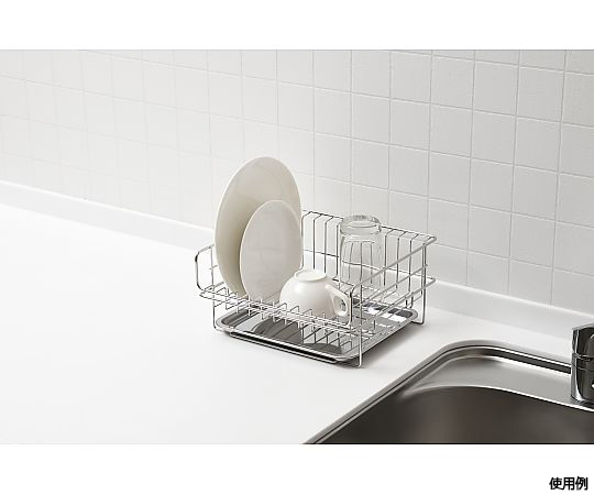 SUIグート 水切りバスケット S 斜めから見た水切りバスケットの内部が見える状態