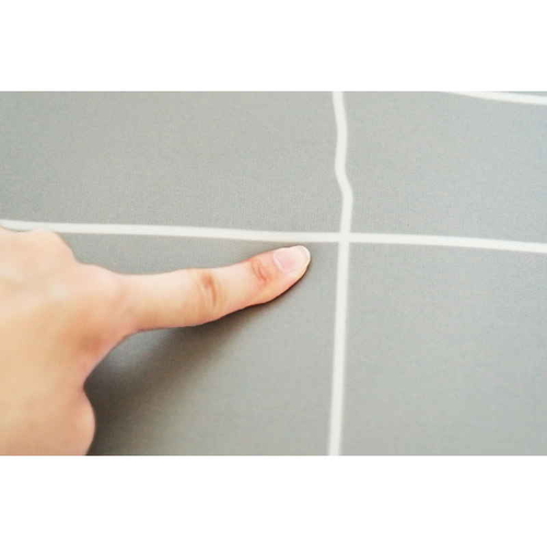 もう油汚れを気にしない!拭けるキッチンマット45×75　モダン シンプルなデザインのキッチンマットが滑らかな表面で敷かれた状態