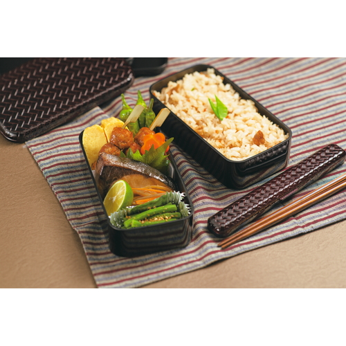 お弁当箱 2段 HAKOYA あじろ 長角二段弁当 S 500ml ランチボックス 正面から見た鮮やかなデザインの二段弁当箱