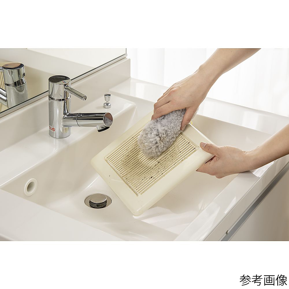 びっくりエアコンフィルターの汚れ落とし パッケージの背面が見える状態で、使用方法が記載されている