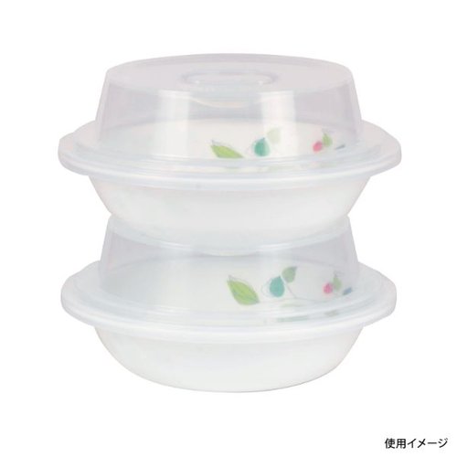 食器 レンジカバー 21.5cm用 ヘッダー付 パール金属 透明なレンジカバーが立て掛けられ、パッケージデザインが明瞭に見える状態