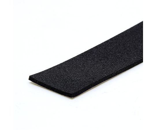 平型スポンジPE粘着 3×30mm×2m パッケージの上面が見える状態で、色付きの粘着部分が示されている