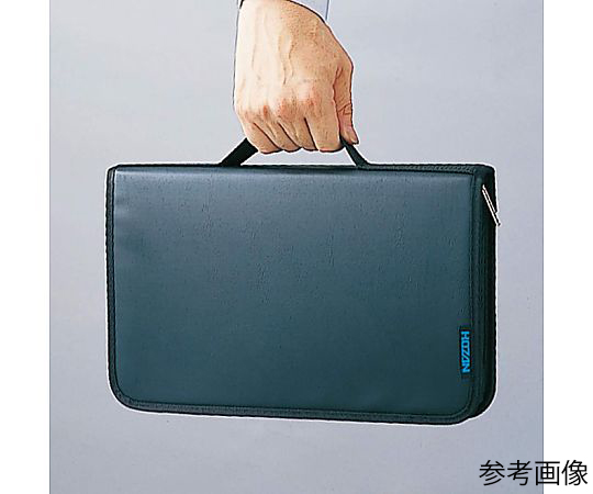 工具セット（230V対応） 多様な工具が整然と並んでいる様子