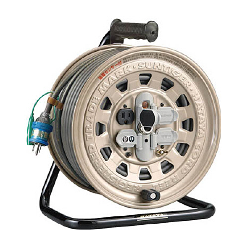 ｺｰﾄﾞﾘｰﾙ(単相100V)50mｺﾝｾﾝﾄ穴4個ｱｰｽ付 1台画像