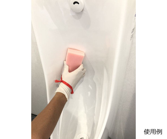 フッ素ガードトイレ洗浄スポンジ（ひも付）1ケース（20個入） 複数並べられた清掃用スポンジがひもで束ねられた状態