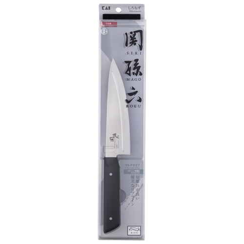 万能包丁　関孫六　しろねず　マルチナイフ　150mm 刃の部分が光沢を放ち、持ち手が木目調のデザインで際立っている様子