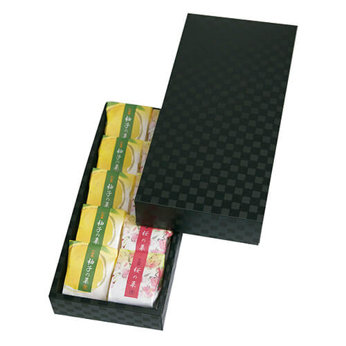 まんじゅう１０ヶ用　市松柄　黒　トレーなし画像