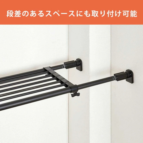 つっぱり棚　幅73~112cm　パワフル　突ぱり棚　マットブラック 上部に収納スペースがある横から見た棚の全体像