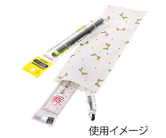 平袋 柄小袋 ストレートタイプ L-16 ニューリボン 金 200枚入 金色のリボン柄が施された袋が並んでいる様子