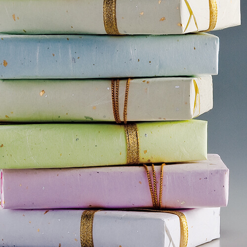 贈答品の包装やラッピングに最適！高級感のある華やかな雲竜和紙