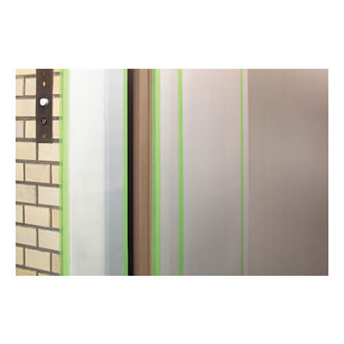 作業性が良く、糊残りの少ない養生テープ