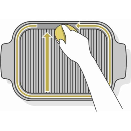 グリルパン　スチームクッカー&コルクミトン　leye　レイエ 上面から見た状態で、調理中の食材が並んでいる様子