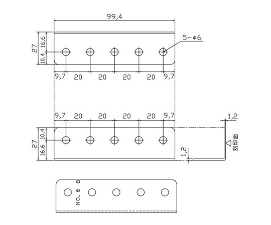 補助金具ステイ　クローム　1.2mm×27mm×99.4mm 金属的な光沢を持つ補助金具が単体で立てられた状態