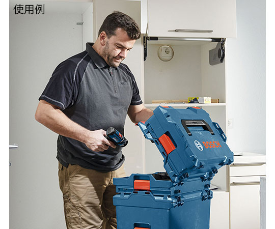 ボックス　LL 角度を変えて撮影されたフタ付きの箱、内側が見える状態