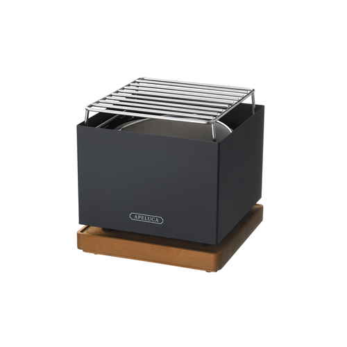 テーブルグリル　TABLETOP　GRILL グリルの表面が焼き色のついた食材で満たされた状態
