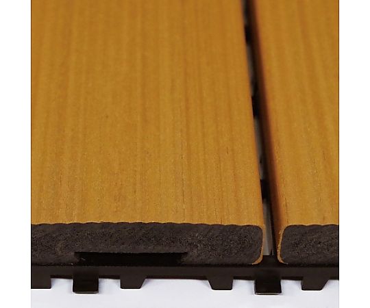 300x300x27mm 連結マット(木目) 淡い木目調のマットが横に広がっている様子