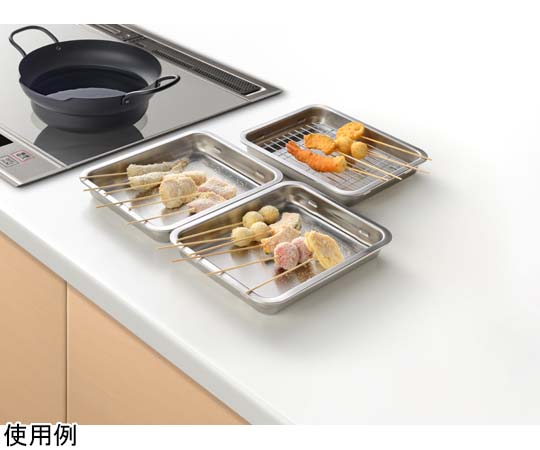 燕三 重ねて使えるST角バット5点セット セット内容が並び、異なるサイズや深さが見える状態