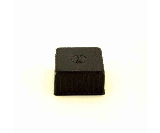 イスゴム　角脚用　黒　対象脚サイズ45mm 黒のゴム製イスの脚カバーが正面から見える状態で、周囲には何もないシンプルな背景。