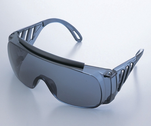 保護メガネ（屋外作業用紫外線カット）