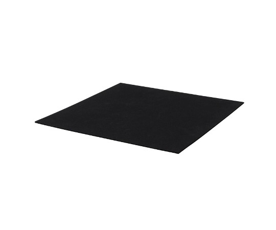 EPDMゴムシート　厚さ5mm×幅500mm×長さ500mm 黒いゴムシートが整然と敷かれた様子