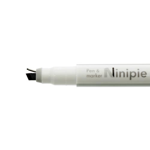 Ninipie　グレー×ブラック 前面から見たシンプルなデザイン、グレーとブラックのコントラストが際立つ状態